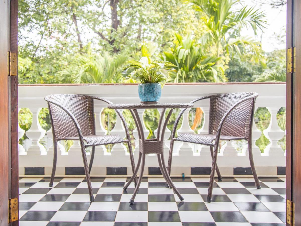 Chateau D'angkor La Hotel Siem Reap