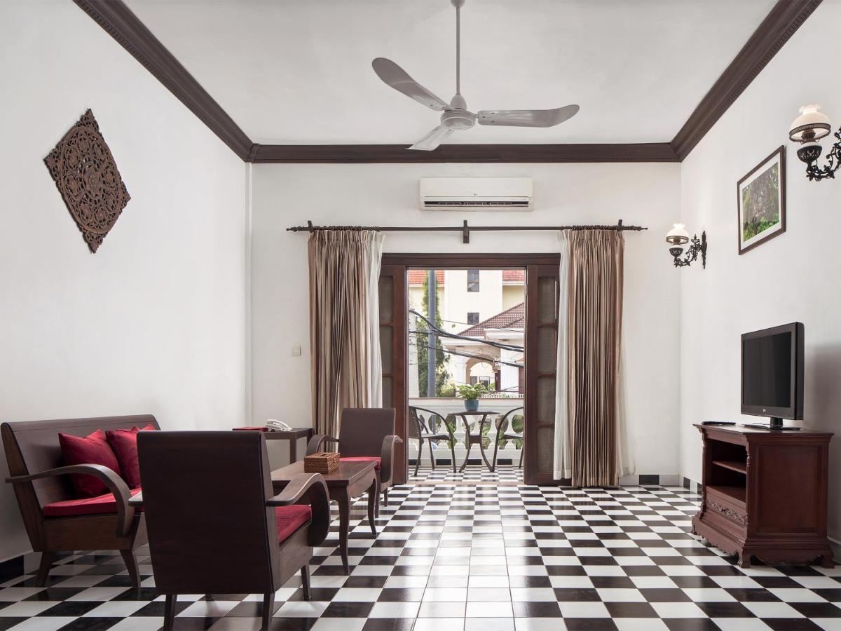 Chateau D'angkor La Hotel 4*