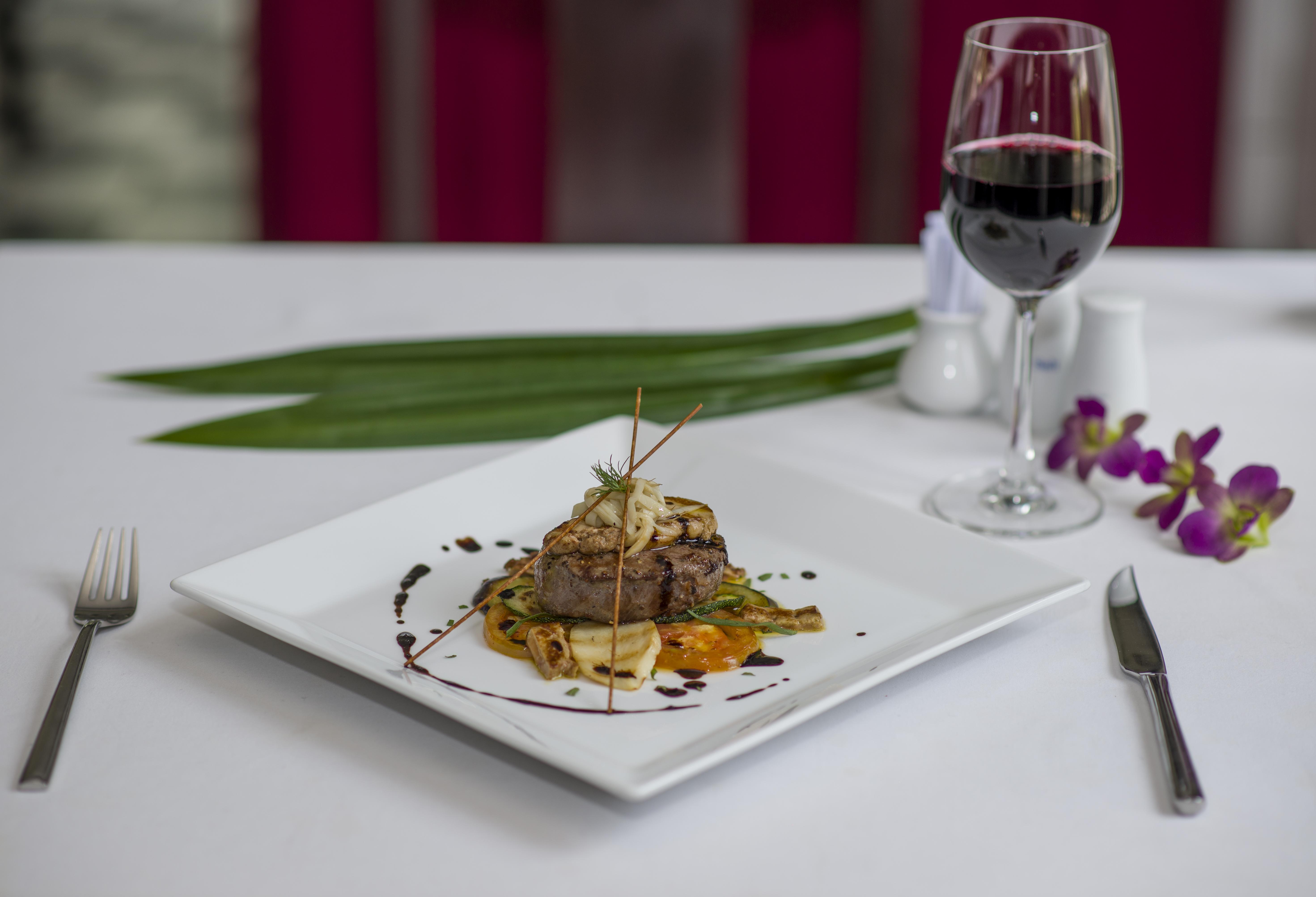 Khách sạn Chateau D'angkor La 4*