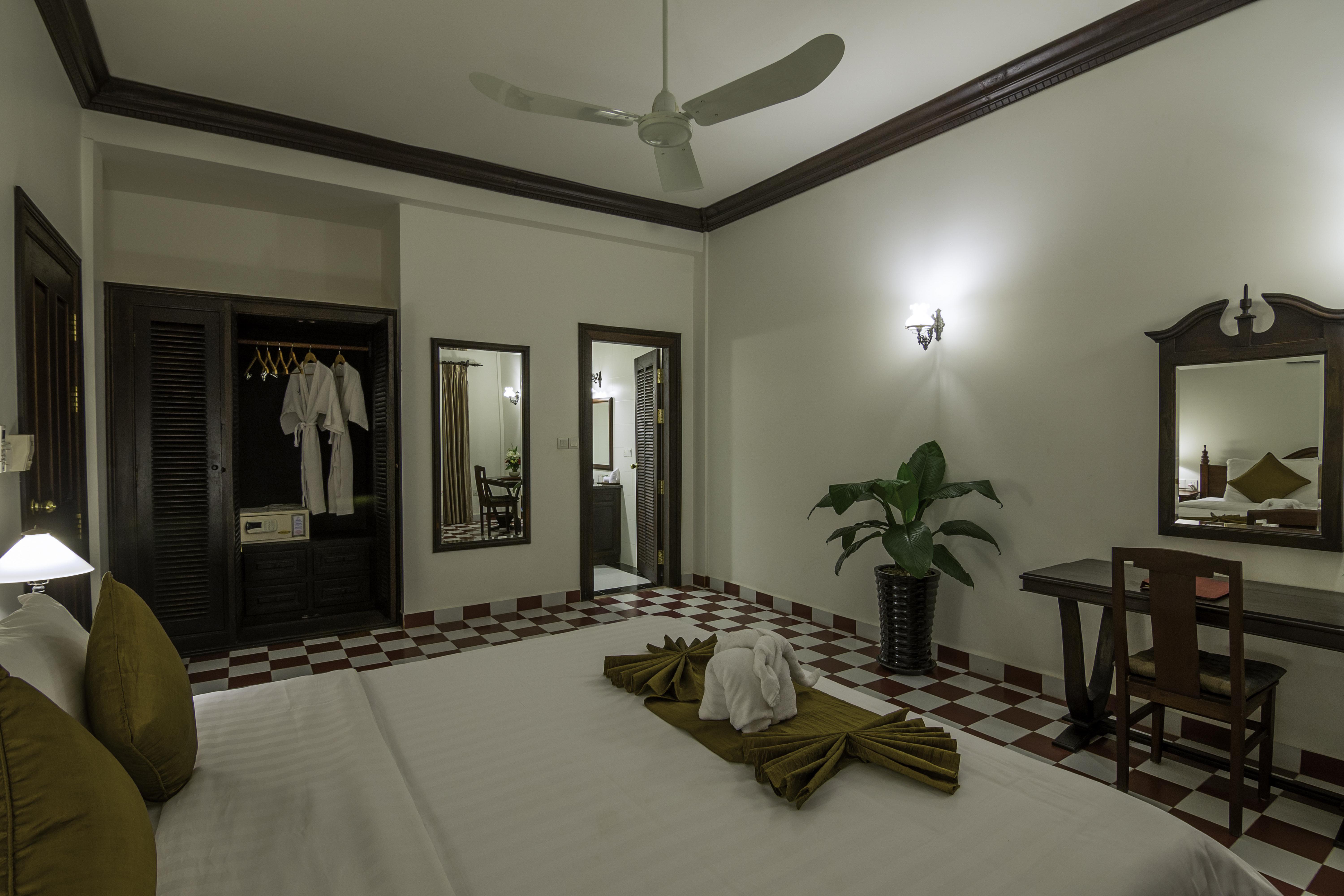 Chateau D'angkor La 4* Siem Reap